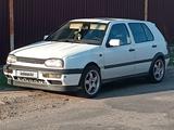 Volkswagen Golf 1994 года за 1 100 000 тг. в Алматы