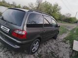 Ford Galaxy 2001 годаүшін3 100 000 тг. в Уральск