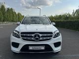 Mercedes-Benz GLS 400 2018 года за 35 000 000 тг. в Астана