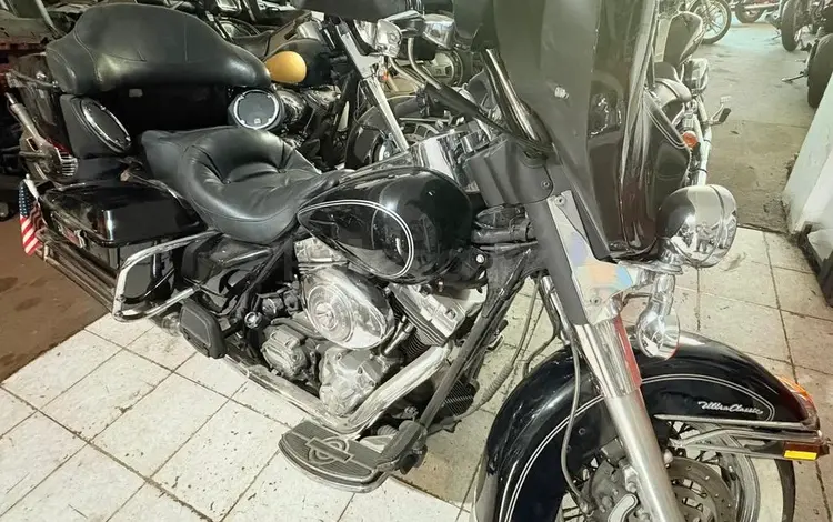 Harley-Davidson  Electra Glide 2004 года за 3 700 000 тг. в Алматы