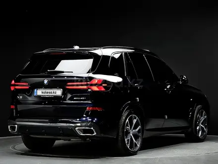 BMW X5 XDrive 40i 2025 года за 51 000 000 тг. в Алматы – фото 6