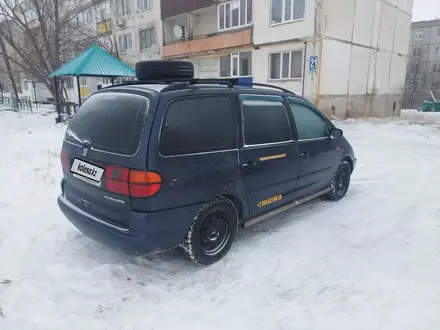 SEAT Alhambra 1998 года за 1 600 000 тг. в Актобе – фото 2