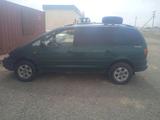 Volkswagen Sharan 1998 года за 1 300 000 тг. в Актау