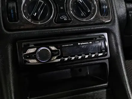 Mercedes-Benz CLK 200 2001 года за 1 790 000 тг. в Астана – фото 19