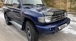 Mitsubishi Pajero 1998 годаүшін5 160 000 тг. в Караганда – фото 2