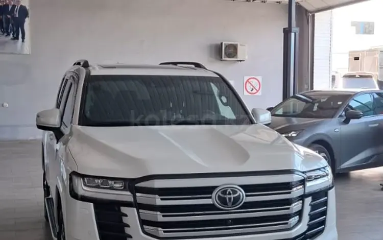Toyota Land Cruiser 2023 годаүшін58 000 000 тг. в Шымкент