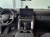 Toyota Land Cruiser 2023 года за 58 000 000 тг. в Шымкент – фото 3