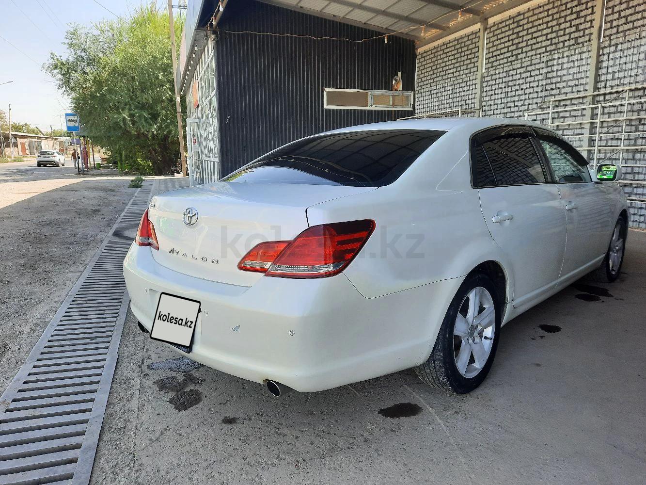 Toyota Avalon 2005 г.