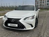 Lexus ES 250 2022 годаүшін25 000 000 тг. в Алматы