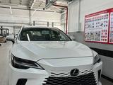 Lexus RX 350 2023 года за 32 000 000 тг. в Жезказган – фото 2
