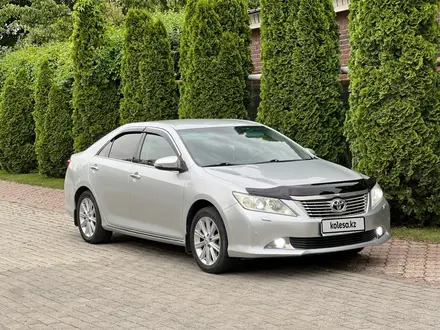 Toyota Camry 2013 года за 9 500 000 тг. в Жаркент – фото 2