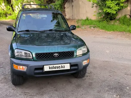 Toyota RAV4 1998 года за 3 700 000 тг. в Алматы – фото 3