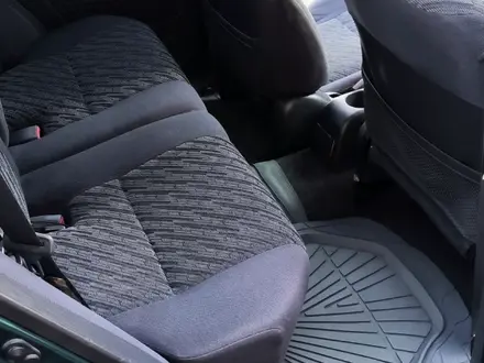 Toyota RAV4 1998 года за 3 700 000 тг. в Алматы – фото 10