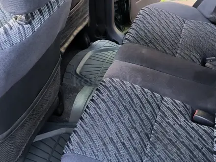 Toyota RAV4 1998 года за 3 700 000 тг. в Алматы – фото 11