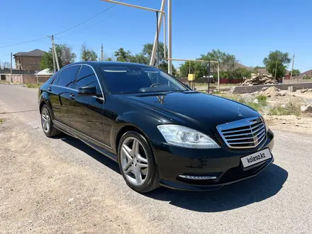 Mercedes-Benz S 550 2007 года за 7 600 000 тг. в Шымкент – фото 5