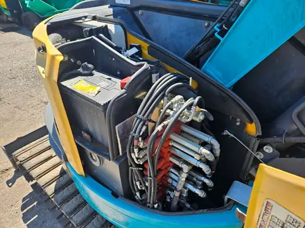 Kubota  RX-406 глубина копания 3.3 м 4т кабина 2012 года за 14 300 000 тг. в Алматы – фото 13