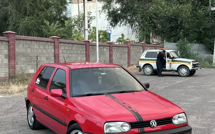 Volkswagen Golf 1998 года за 1 900 000 тг. в Алматы