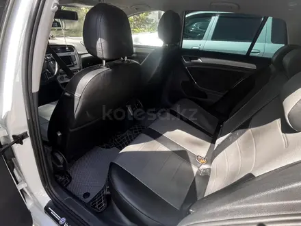 Volkswagen Golf 2014 года за 6 200 000 тг. в Астана – фото 7
