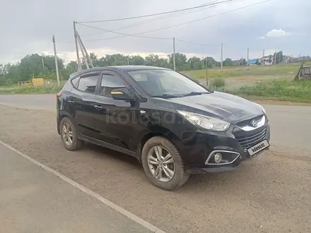 Hyundai Tucson 2013 года за 5 600 000 тг. в Уральск – фото 2
