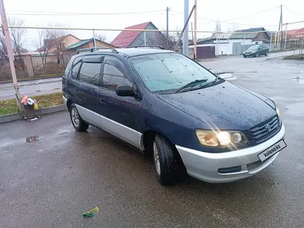 Toyota Ipsum 1998 года за 3 000 000 тг. в Алматы – фото 2