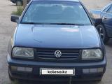 Volkswagen Vento 1995 годаfor1 800 000 тг. в Караганда – фото 4