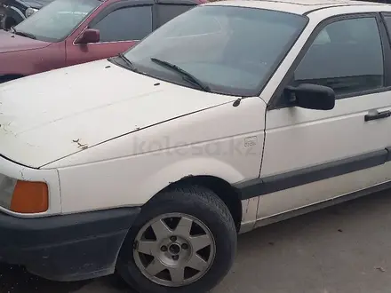 Volkswagen Passat 1990 года за 550 000 тг. в Актау – фото 4