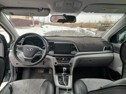 Hyundai Elantra 2018 года за 7 200 000 тг. в Кызылорда – фото 13