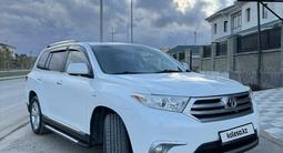 Toyota Highlander 2013 года за 13 900 000 тг. в Астана – фото 2