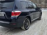 Toyota Highlander 2012 года за 8 600 000 тг. в Актобе – фото 4