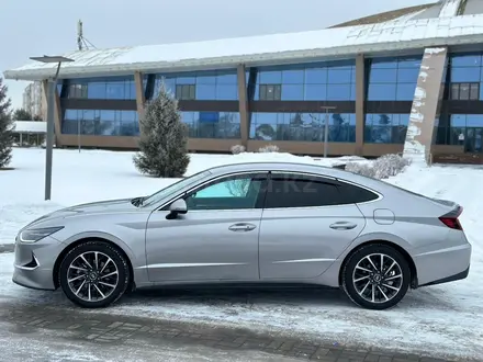 Hyundai Sonata 2020 года за 14 000 000 тг. в Алматы – фото 7