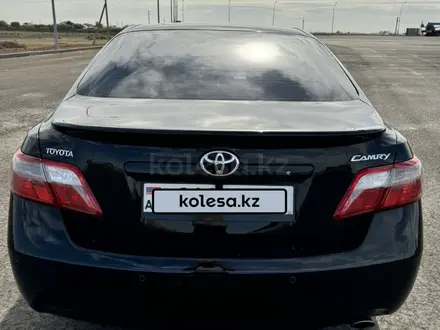 Toyota Camry 2011 года за 4 400 000 тг. в Атырау – фото 2