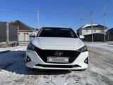 Hyundai Accent 2021 года за 7 700 000 тг. в Атырау