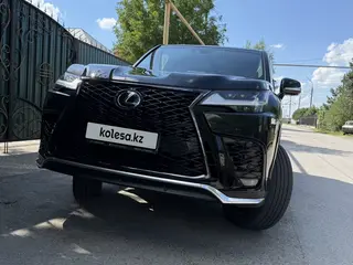 Lexus LX 600