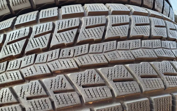 285.60.18 Dunlop Буу шины за 170 000 тг. в Шымкент