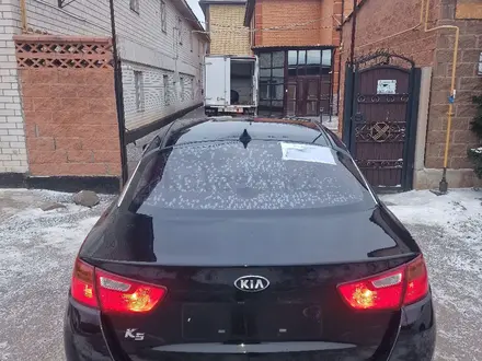 Kia K5 2014 года за 3 000 000 тг. в Астана – фото 9