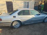 BMW 730 1998 года за 10 000 тг. в Атырау