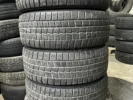 225/60R16 DUNLOP WINTER MAXX. за 120 000 тг. в Алматы