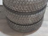 Bridgestone blizzak за 70 000 тг. в Алматы