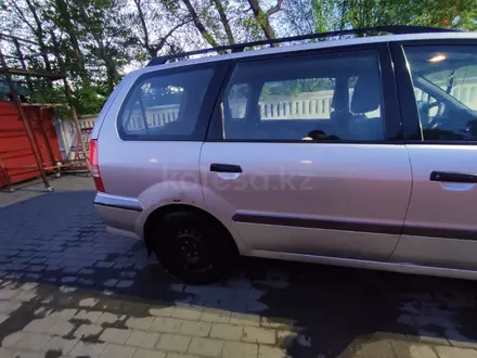 Mitsubishi Space Wagon 2000 года за 2 300 000 тг. в Петропавловск – фото 12