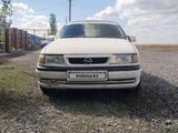 Opel Vectra 1993 годаүшін700 000 тг. в Актобе – фото 2