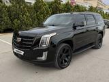 Cadillac Escalade 2020 года за 49 000 000 тг. в Актау