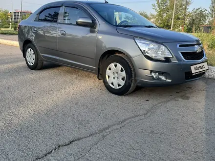 Chevrolet Cobalt 2023 года за 6 700 000 тг. в Караганда – фото 2