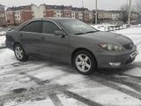 Toyota Camry 2005 года за 5 200 000 тг. в Актобе – фото 4