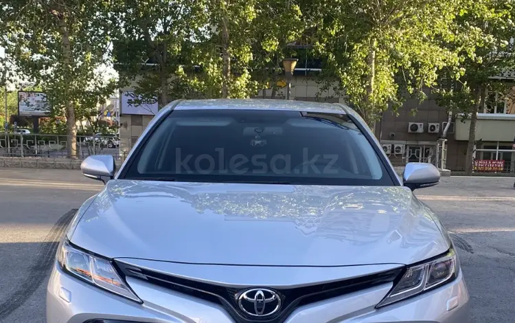 Toyota Camry 2020 года за 14 000 000 тг. в Шымкент