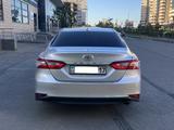 Toyota Camry 2020 года за 14 500 000 тг. в Шымкент – фото 4