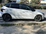 Hyundai i20 2023 года за 8 750 000 тг. в Алматы – фото 3