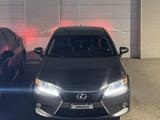 Lexus ES 300h 2013 года за 8 000 000 тг. в Актау