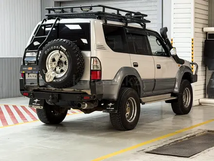 Toyota Land Cruiser Prado Luxe 1997 года за 4 690 000 тг. в Алматы – фото 4