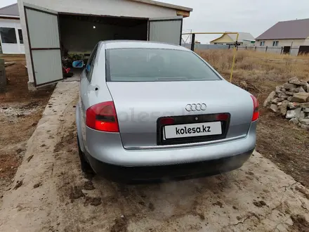 Audi A6 1998 года за 2 600 000 тг. в Уральск – фото 3