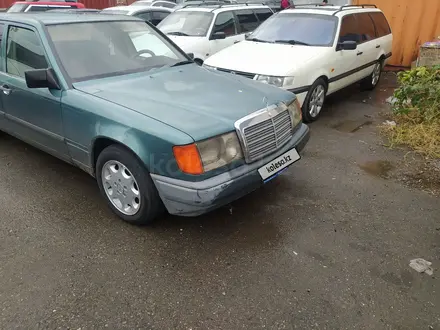 Mercedes-Benz E 200 1988 года за 1 500 000 тг. в Тараз – фото 2